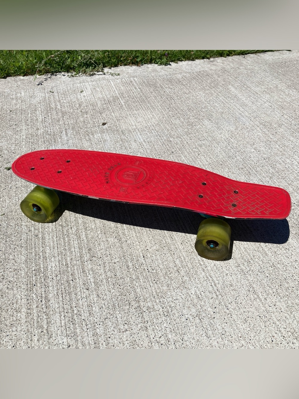 Madd Gear Australia Penny Board Skate 22" Red Abstract Art Pattern Skateboard